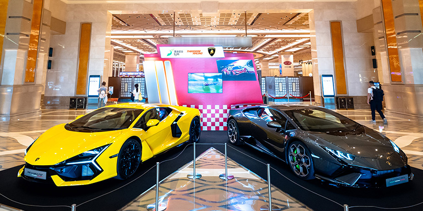 A Racing Legacy – Lamborghini Supercar Display